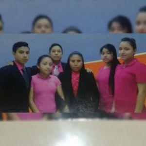 Meet your Posher, Iglesia pentecostal